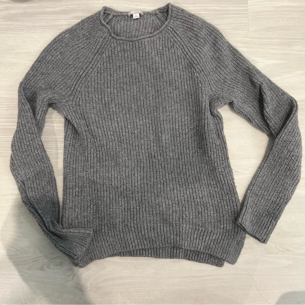 Gap Grey Heavy Knit Sweater in‎ Size Small